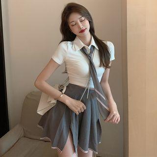 Short-sleeve Polo Shirt / Neck Tie / Pleated A-line Skirt / Set