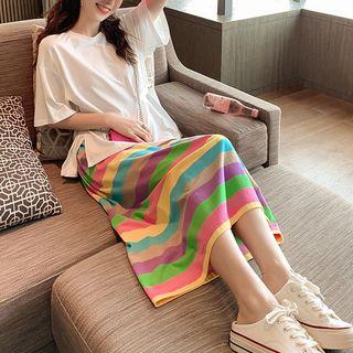Short-sleeve Plain Crew-neck Asymmetric T-shirt And Print Striped Midi Dress