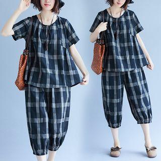 Set: Plaid Short-sleeve Top + Crop Pants