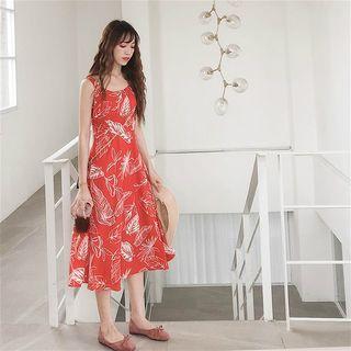 Leaf Printed Slim-fit Sleeveless Dress
