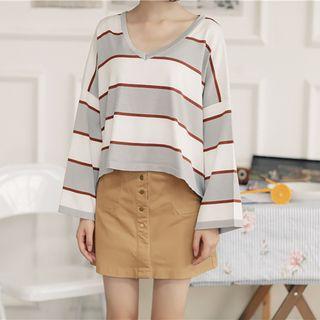 Striped V-neck Cropped Sweater