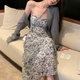 Spaghetti Strap Floral Dress / Cropped Blazer