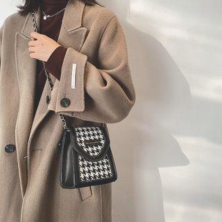 Mini Houndstooth Flap Chain Crossbody Bag