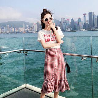 Set: Lettering Short-sleeve T-shirt + Ruffle Hem Check Midi Skirt