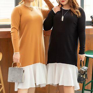 Two-tone Dip Back Knit Dress