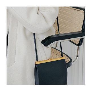 Kiss-lock Square Shoulder Bag