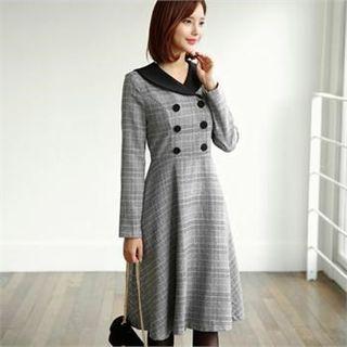 Tall Size Contrast-trim Plaid Dress