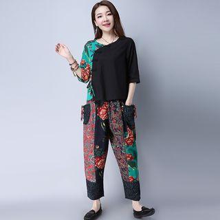 Set: Floral Print Panel Elbow Sleeve T-shirt + Printed Panel Cropped Pants