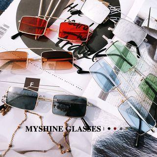 Slim Rectangular Sunglasses / Frame Chain / Set