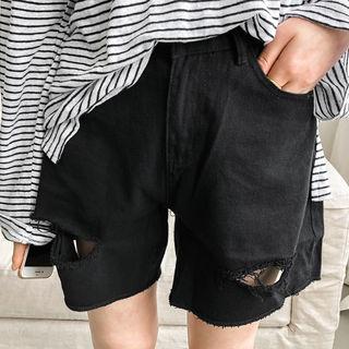 Zip-front Distressed Shorts With Belt