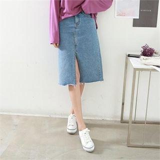 Fray-hem Slit-front Denim Skirt