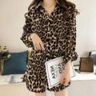 Long-sleeve Leopard Print Shirt / Plain Camisole Top