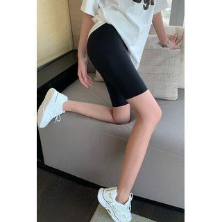 Stretched Skinny Sports Shorts