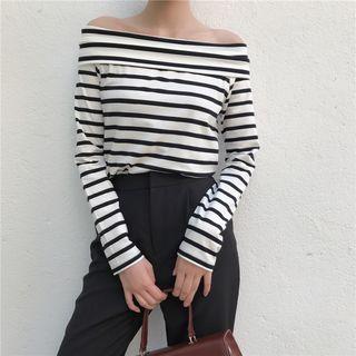 Striped Off Shoulder Long Sleeve T-shirt / High Waist Tapered Pants