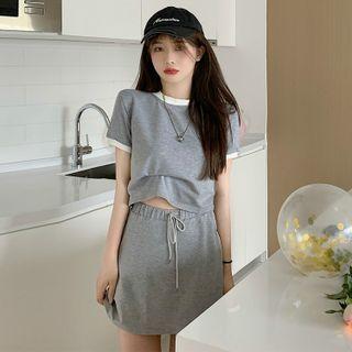 Short-sleeve Contrast Trim T-shirt / Drawstring Mini Skirt / Shorts / Set