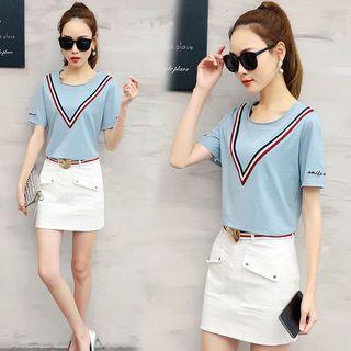 Set : Chevron Short-sleeve Top + Mini Skirt