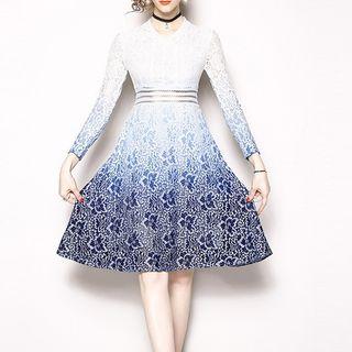 Long-sleeve Gradient A-line Lace Dress