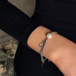 Faux-pearl Accent Chain Bracelet