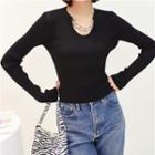 U-neck Plain Knit Top With Chain