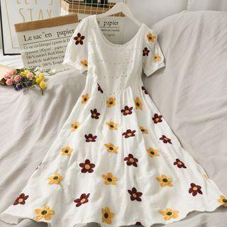 Eyelet Flower-embroidered Maxi Dress