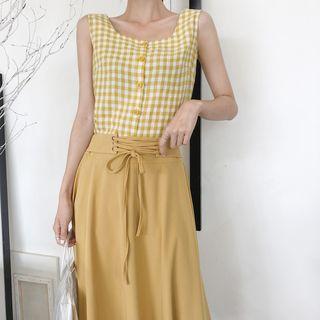 Plaid Sleeveless Buttoned Top / Lace-up A-line Midi Skirt