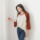 Contrast Raglan-sleeve Cutout-back T-shirt