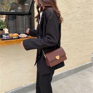 Faux Leather Buckled Chain Strap Shoulder Bag Wine Red - One Size