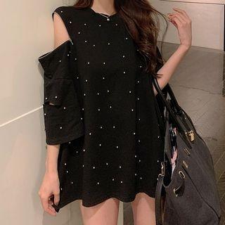 Off-shoulder Loose-fit T-shirt Black - One Size