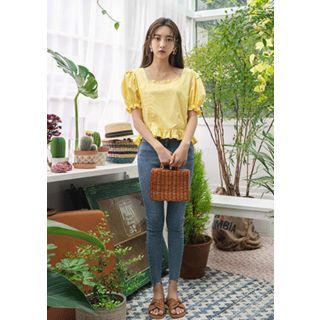 Square-neck Puff-sleeve Frilled Blouse