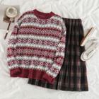 Patterned Sweater / Pleated Plaid Skirt