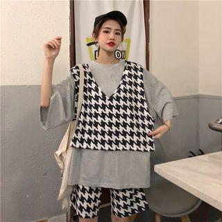 Set: 3/4-sleeve T-shirt + Houndstooth Vest + Houndstooth Shorts