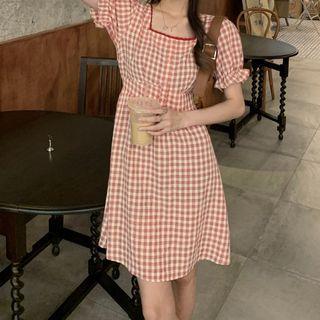Short-sleeve Gingham Midi Dress / Blouse