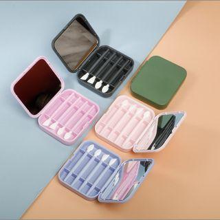 Set Of 4: Eye Shadow Tip Applicators