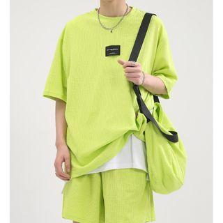Set: Short-sleeve T-shirt + Shorts + Crossbody Bag