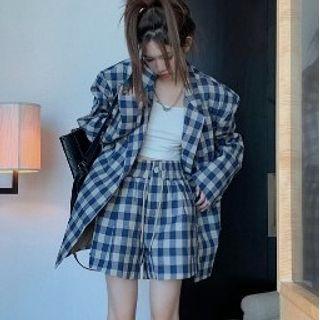 Plaid Double-breasted Blazer / Wide Leg Shorts