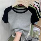 Short-sleeve Round Neck Raglan Cropped T-shirt