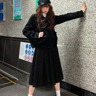 Single-breasted Jacket / Pleated A-line Midi Skirt