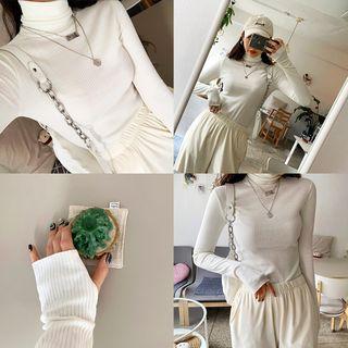 Turtle-neck Thumb-hole Ribbed Top