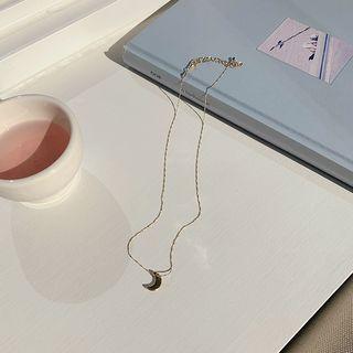 Crescent-pendant Chain Necklace Gold - One Size