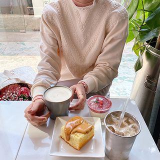 Mock-neck Laced Pullover Ivory - One Size