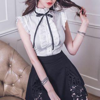 Sleeveless Ruffle Shirt