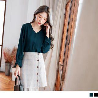 Bell Sleeve V-neck Tunic Top