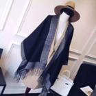 Fringed Contrast-color Knit Scarf