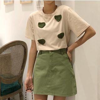 Heart Applique Short-sleeve T-shirt / A-line Skirt