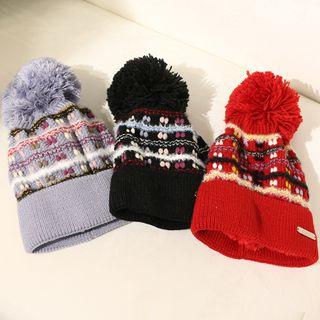 Pom Pom Plaid Knit Beanie