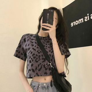 Short-sleeve Leopard Cropped T-shirt