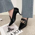 Flared-heel Chain-detail Banding Pumps
