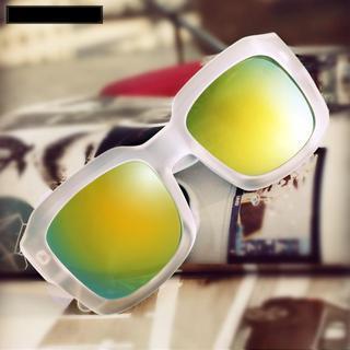 Oversized Mirrored Sunglasses