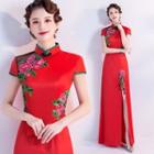 Short-sleeve Floral Applique Maxi Qipao Dress