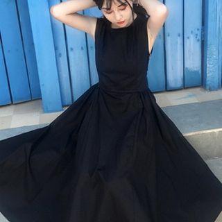 Sleeveless Crisscross Back A-line Midi Dress